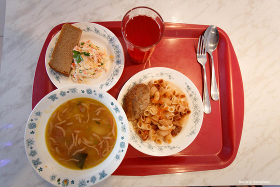 20150327 stolovaya vlgu 009