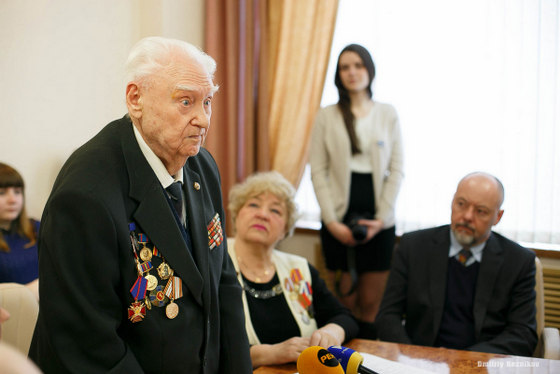 20150406 vlgu vstrecha s veteranami 11