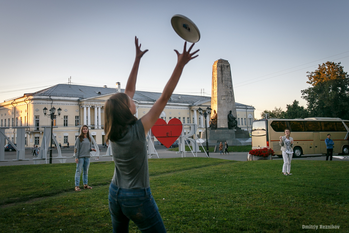 20150820 frisbi sobornaya ploshchad 002