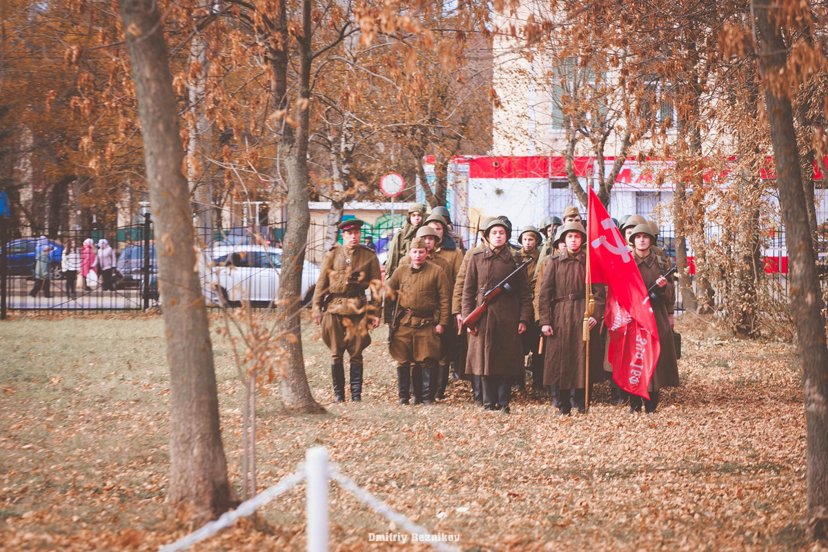 У патриотов не стреляют пулеметы 20151022 istoricheskaya rekonstruktsiya 3