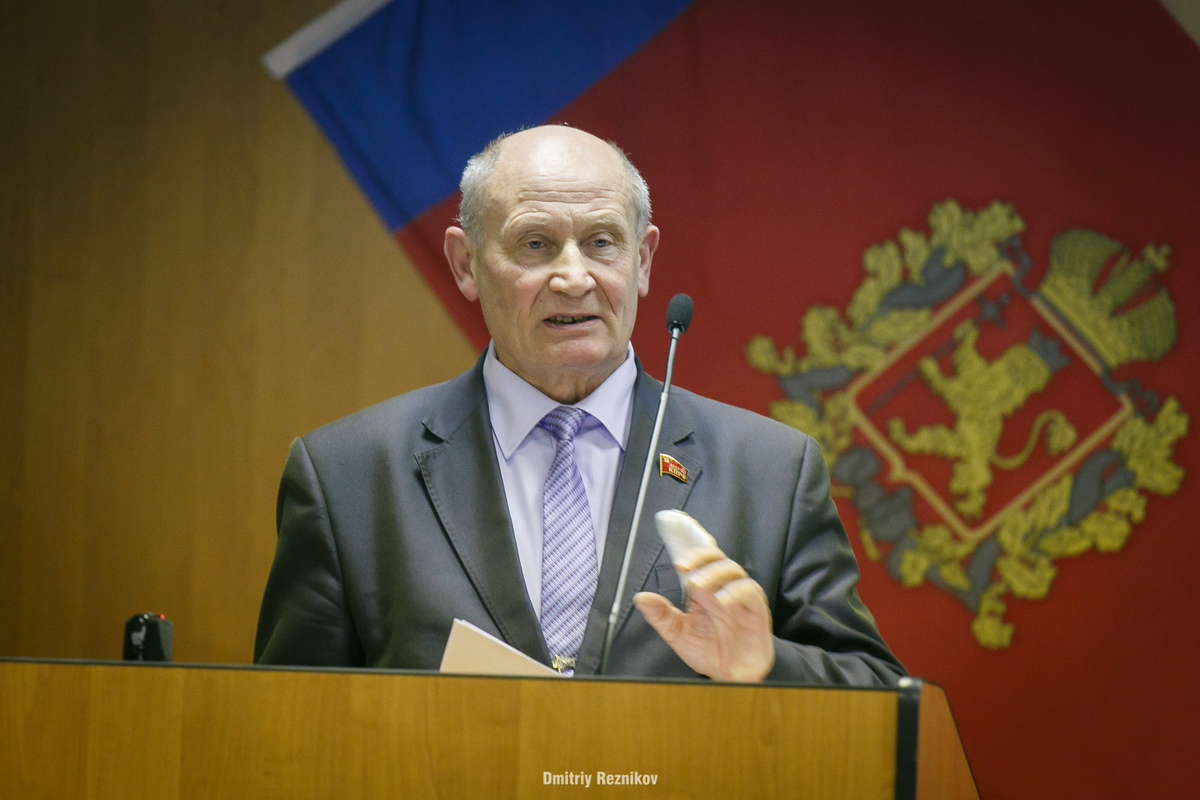 20151120 slushaniya ustav 016