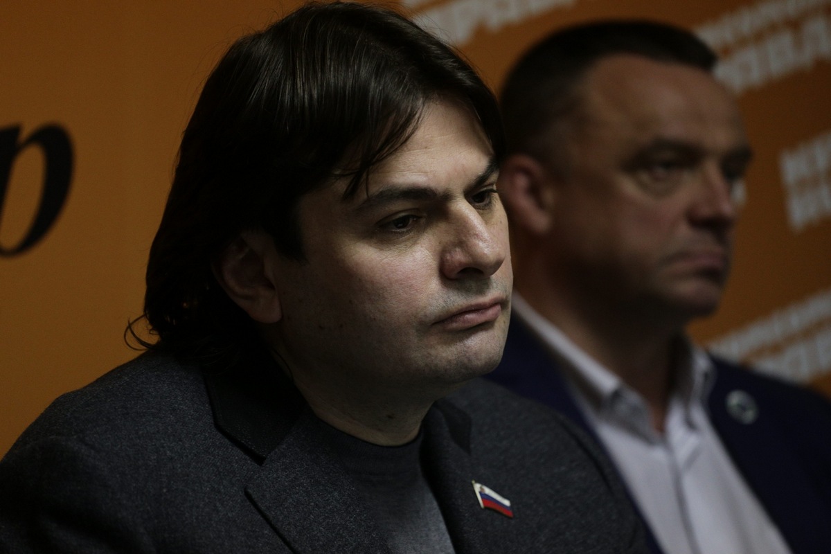 mak2aj0d2n 1450446883