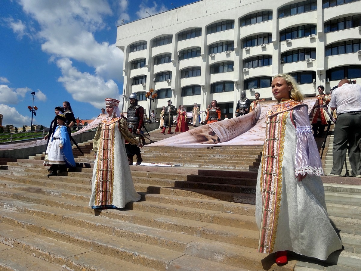 3m2i0tnerr 1466686690