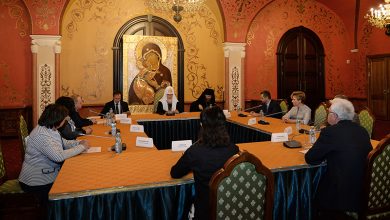 Светлану Мельникову позвали к патриарху, а нового директора ВСМЗ - нет