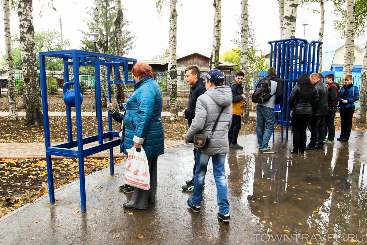 В открытом губернатором парке бушевали вандалы 1 22222