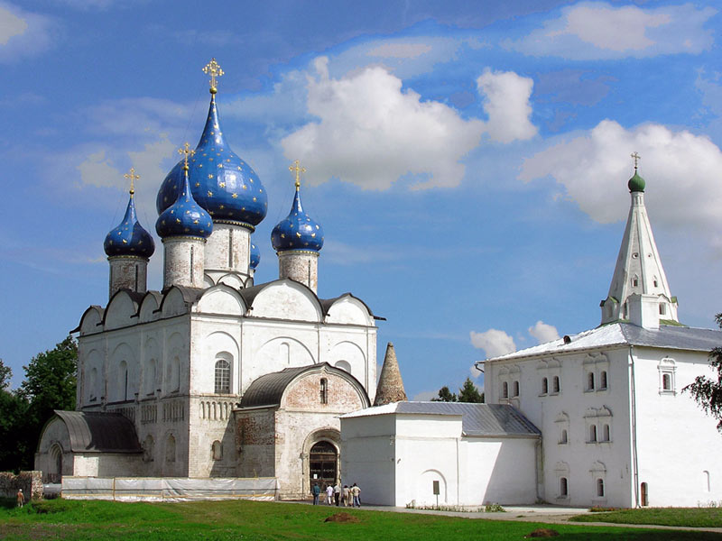 rozhdestvenskiy sobor suzdal 4