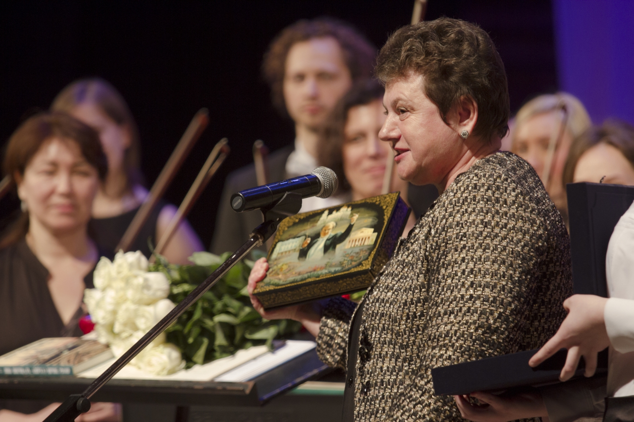 avo 20150413 480 jpg thumbnail0