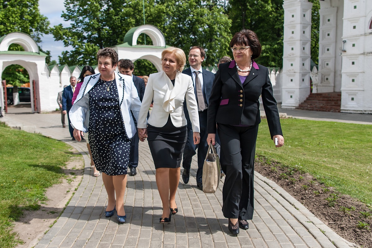 3b88a0ecf3ecba2cc9070093864913e8 copy