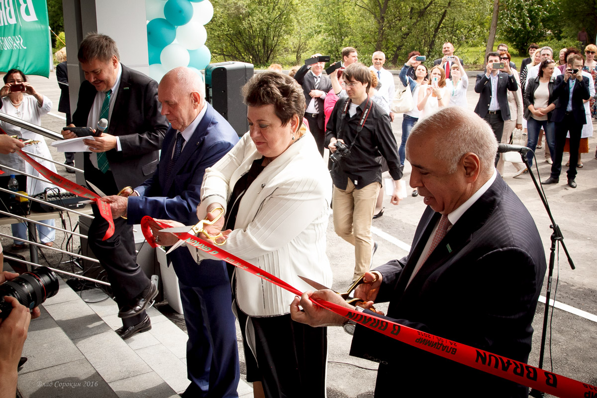 dbtm40i7dx 1464095420