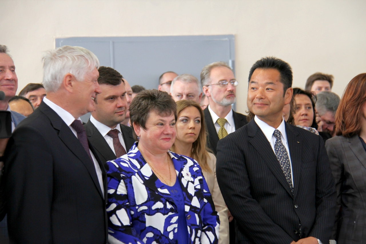 img 7525 jpg thumbnail0