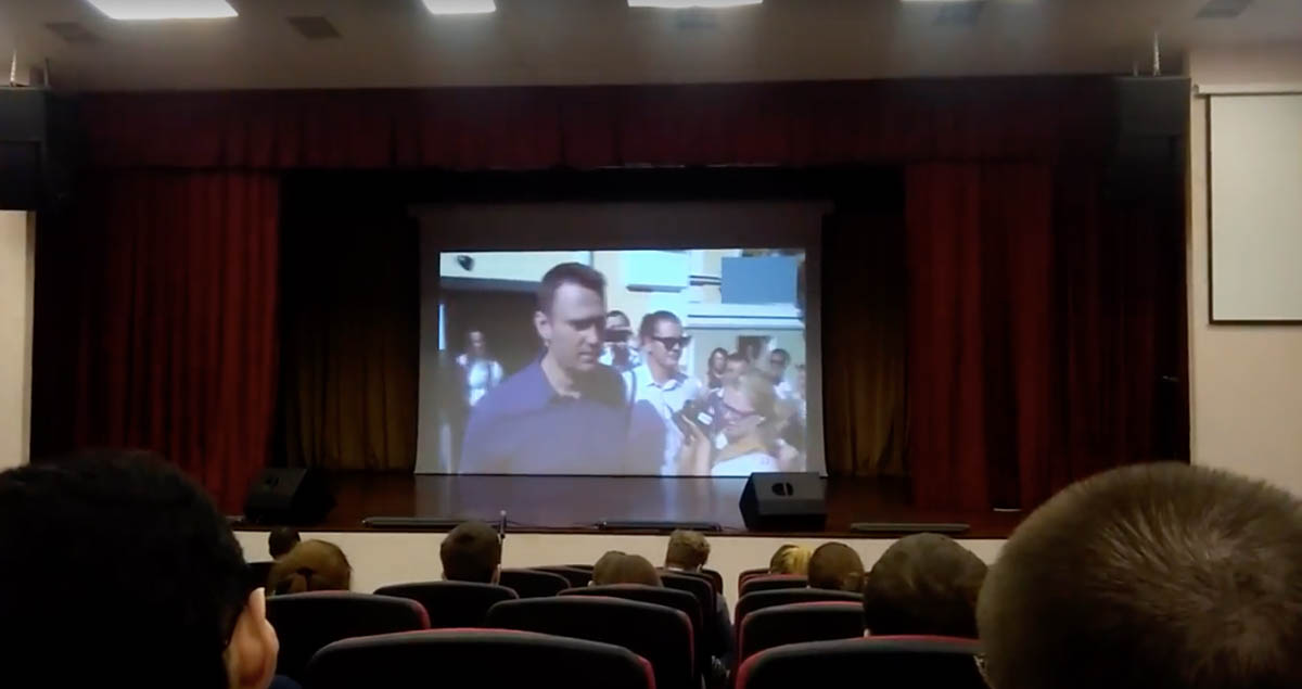 tna30ajqh4 1492549088