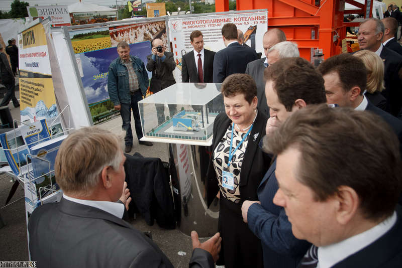 u3voeal47g 1369893036