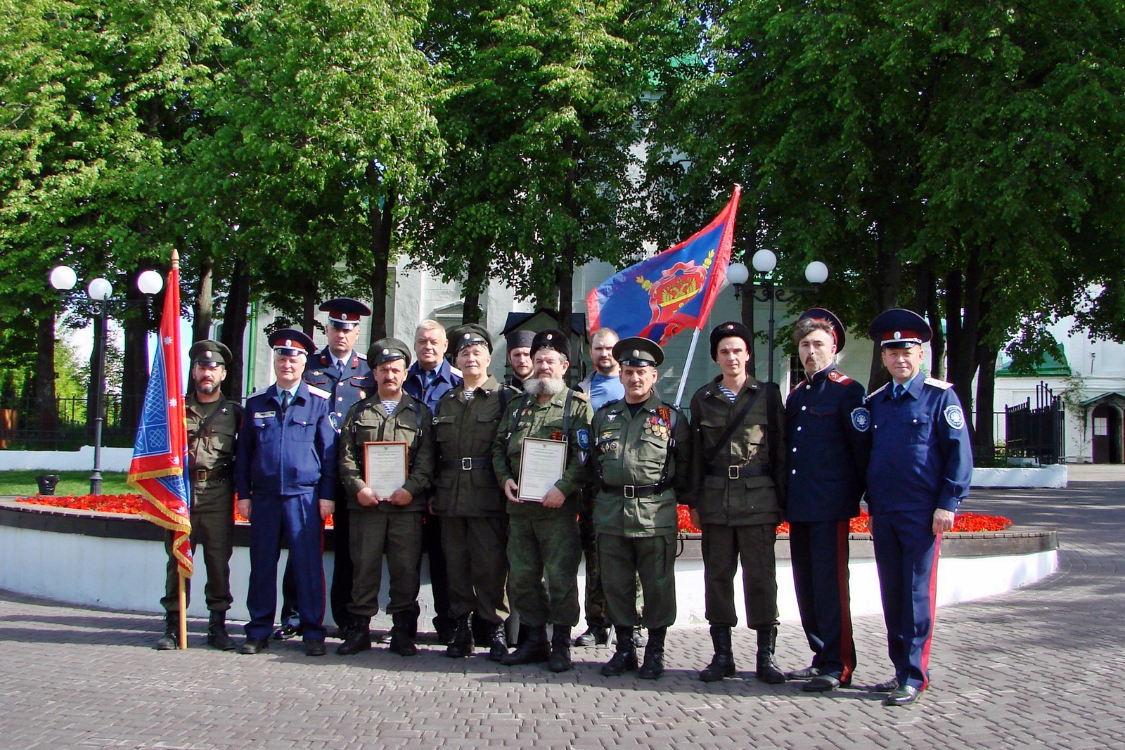 Петушинский казачий отряд быстрого реагирования повысили 01 098