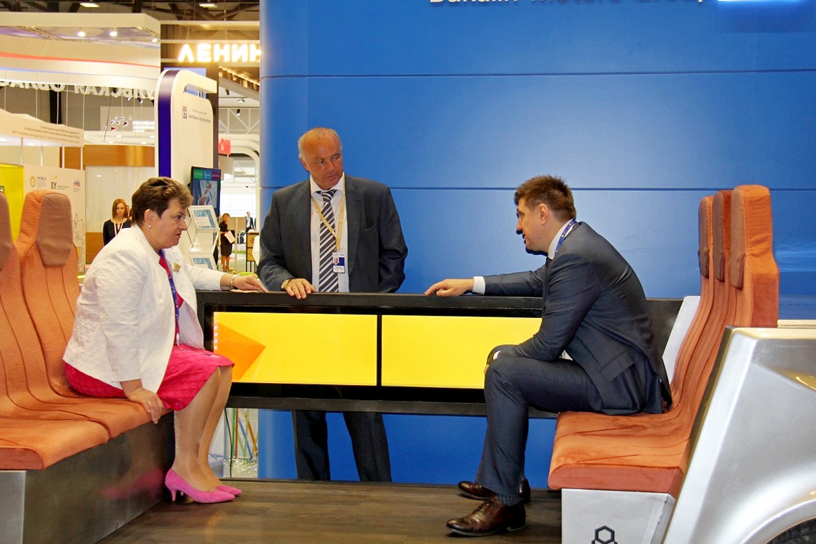 a0fdjd11tk 1466150096