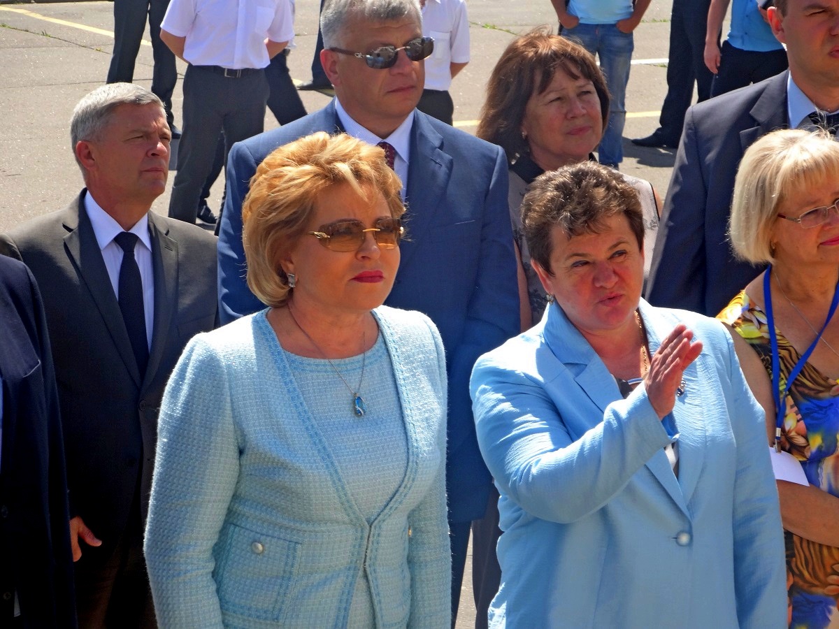 bnsl2d2x7l 1466686691 copy