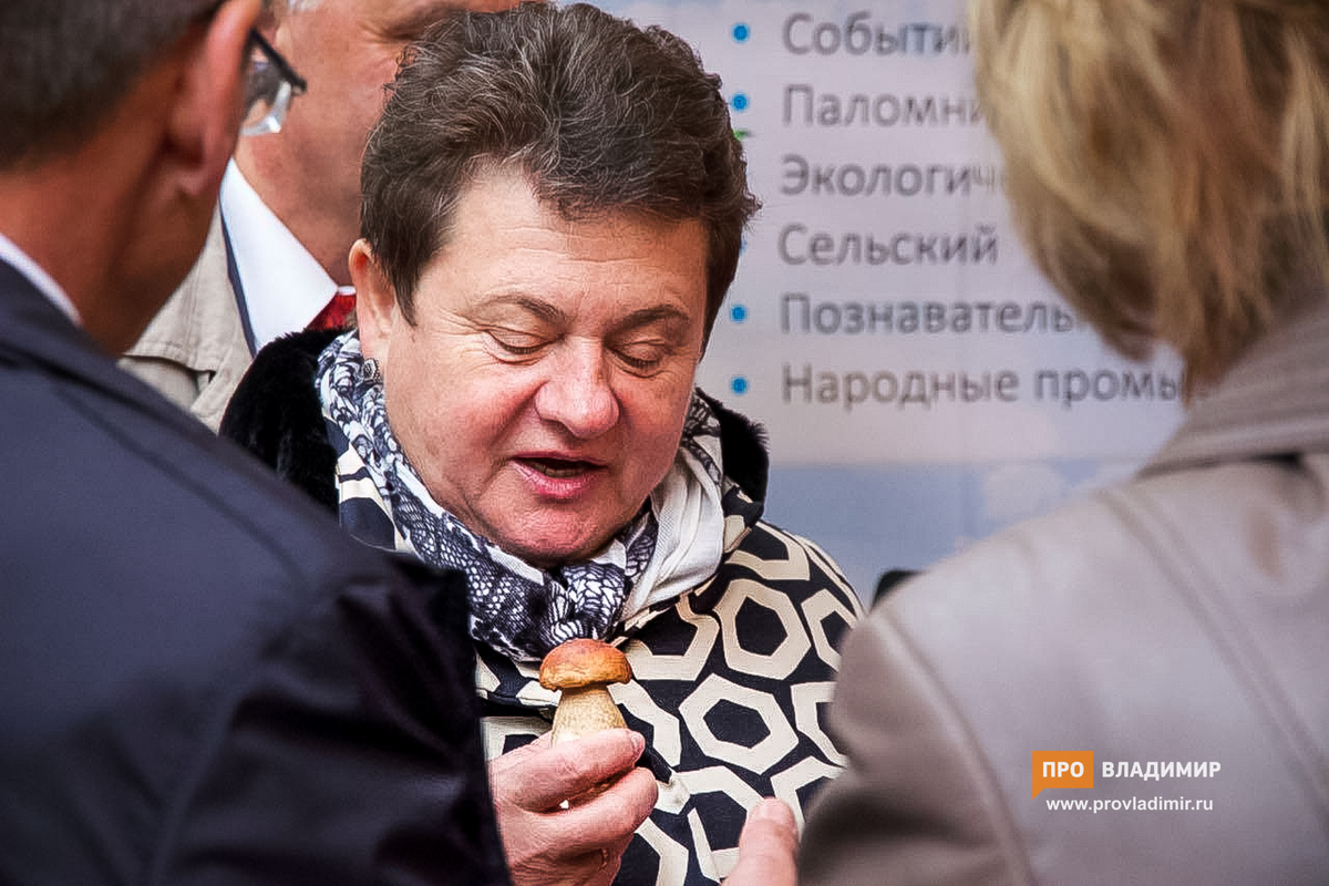 8prf6aqm5x 1475585996