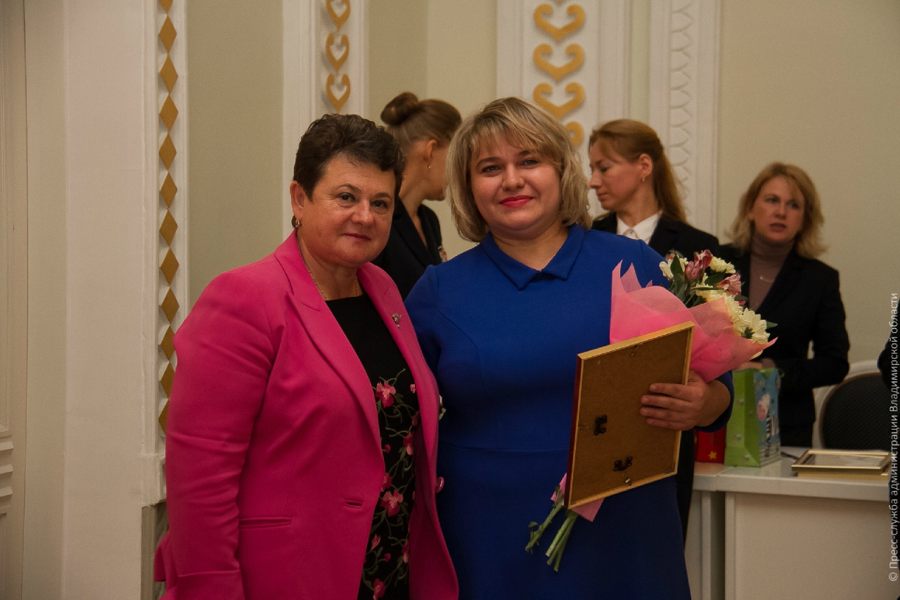 avo 8912 jpg thumbnail0