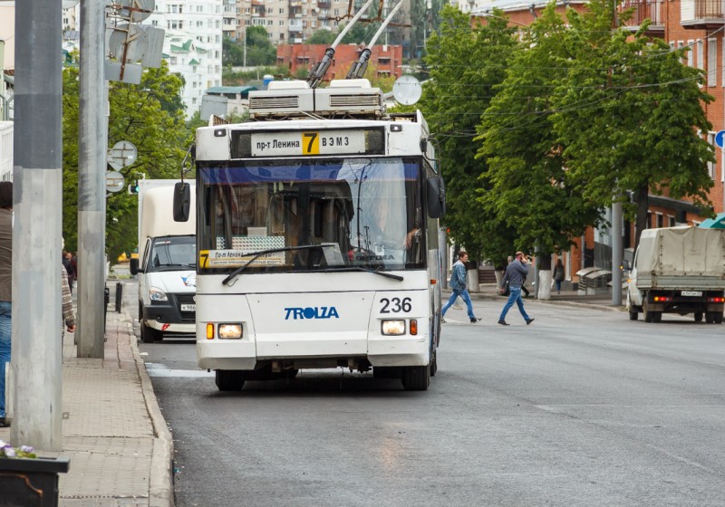 detail v0Ae3BvbJ7 1497351245