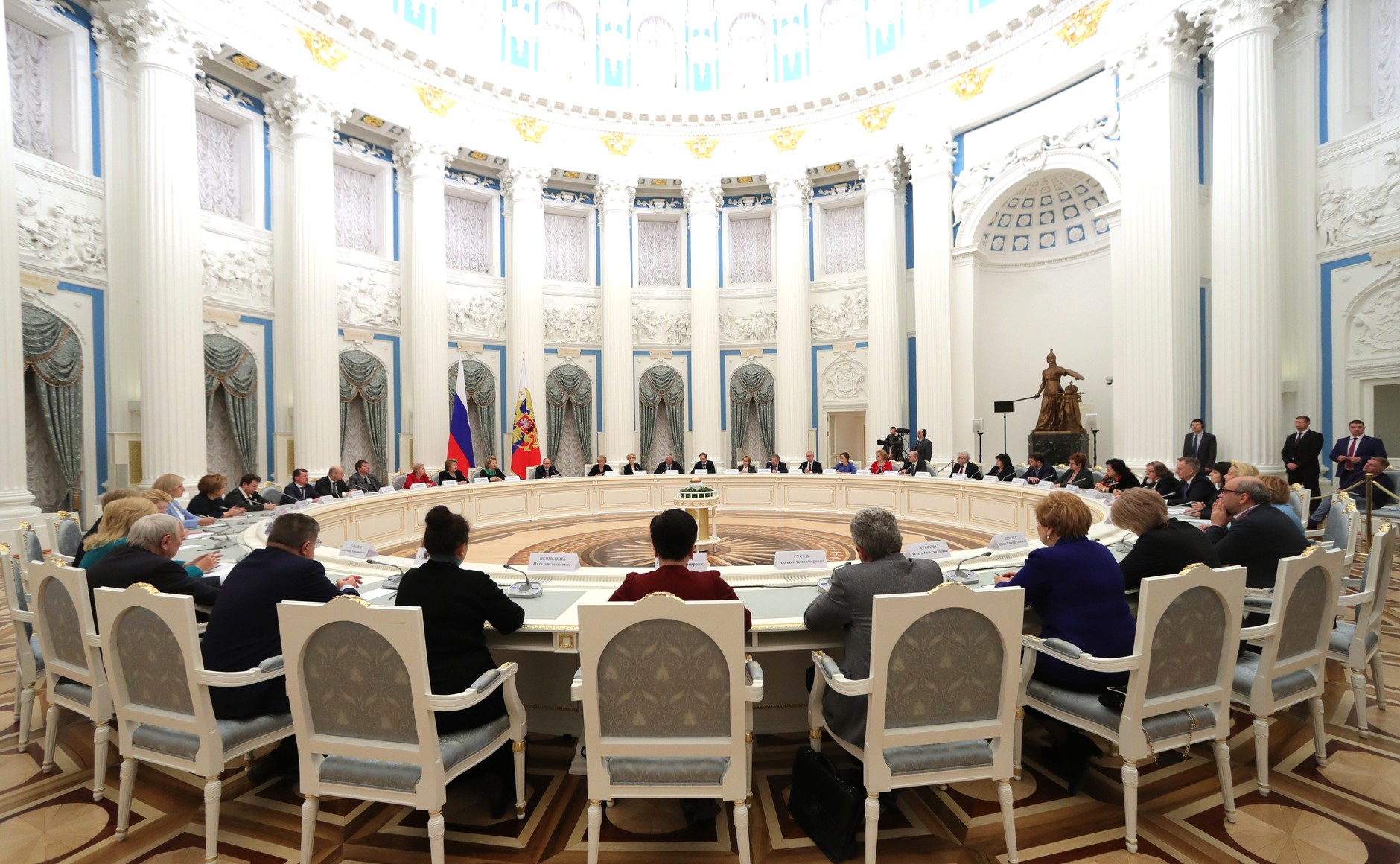 e4zu5esu9vb5rofzgu280zgk64fedgxg