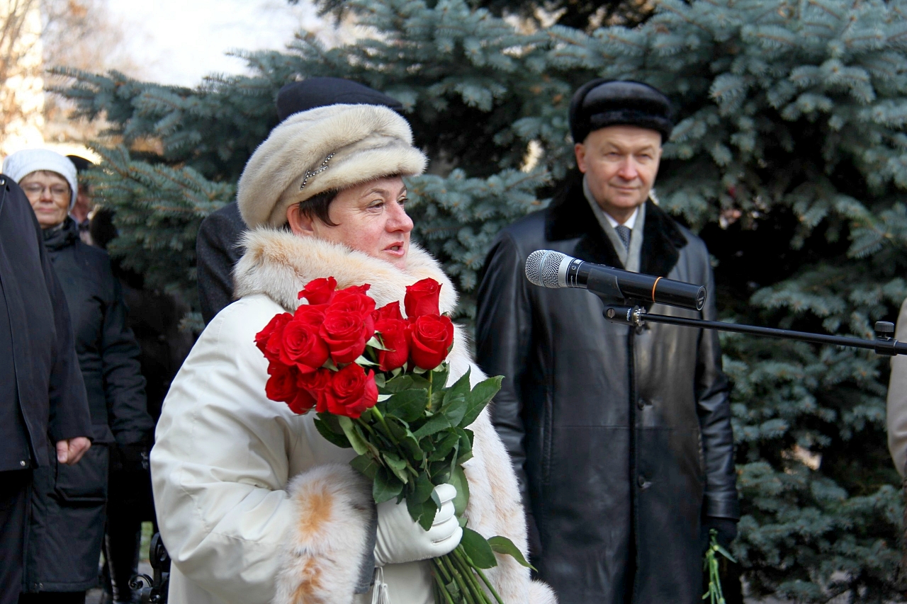 qnb x1czts jpg thumbnail0