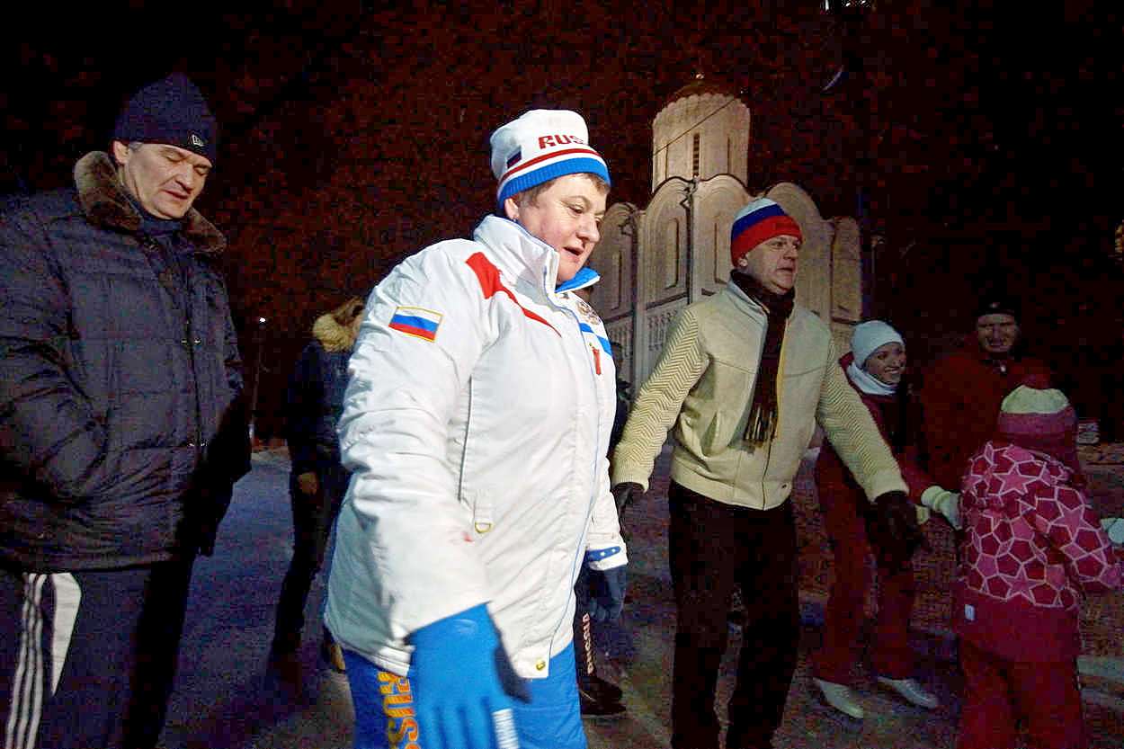 3rioqli9f5 1419063393 copy