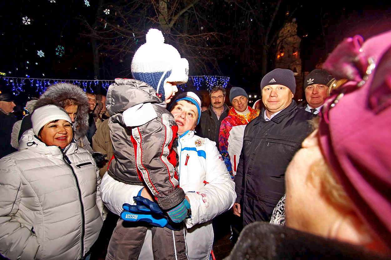 67uxzvhm7f 1419063400