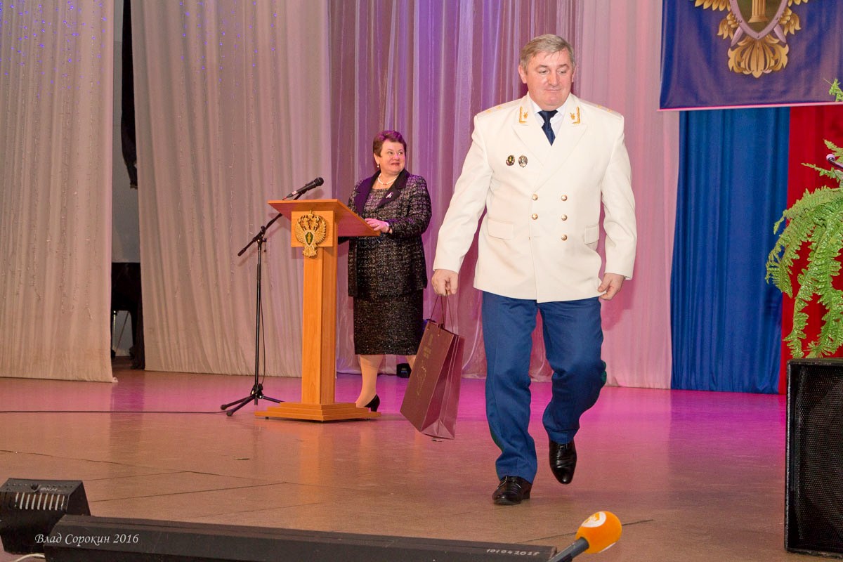 pt9d9ofby8 1452630145