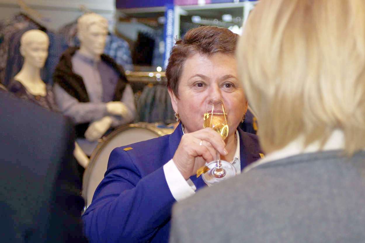 wdhmz35t6r 1419548690