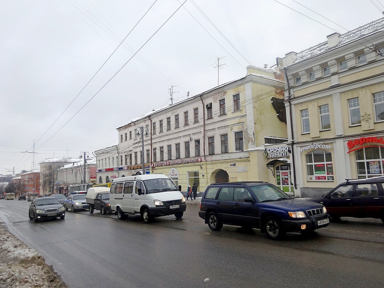 Владимирцам закрыли доступ к домам-памятникам в центре города