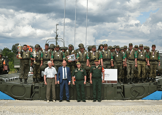 Военные инженеры из Мурома победили на российском этапе «Открытой воды»