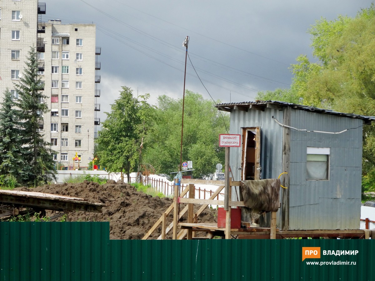 Застройку сквера за «Точмашем» согласовали за взятку в 10 млн рублей Застройку сквера за «Точмашем» согласовали за взятку в 10 млн рублей