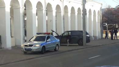 В центре Владимира джип сбил пешехода и въехал в Торговые ряды