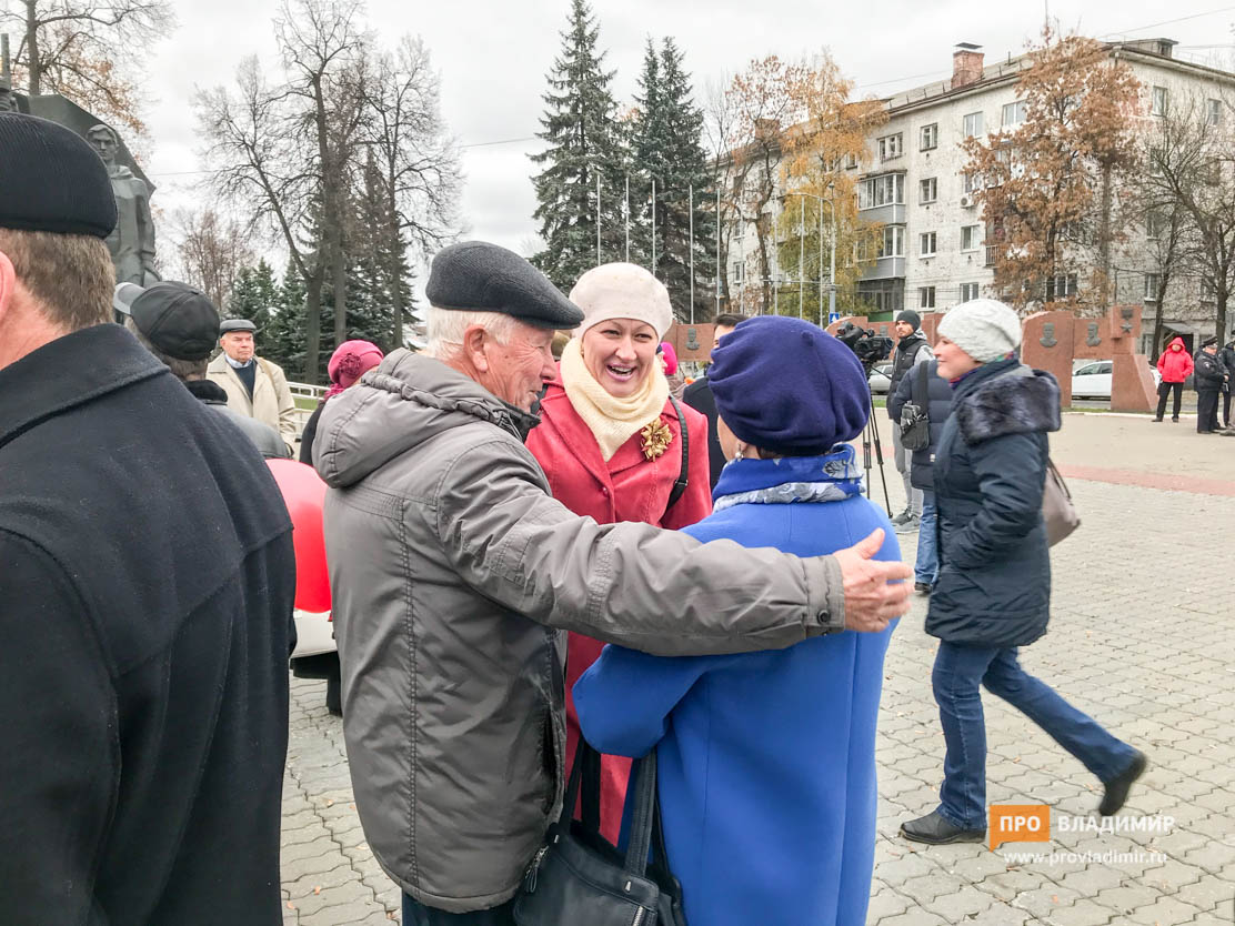 «В память о молодости». Во Владимире отпраздновали столетие комсомола