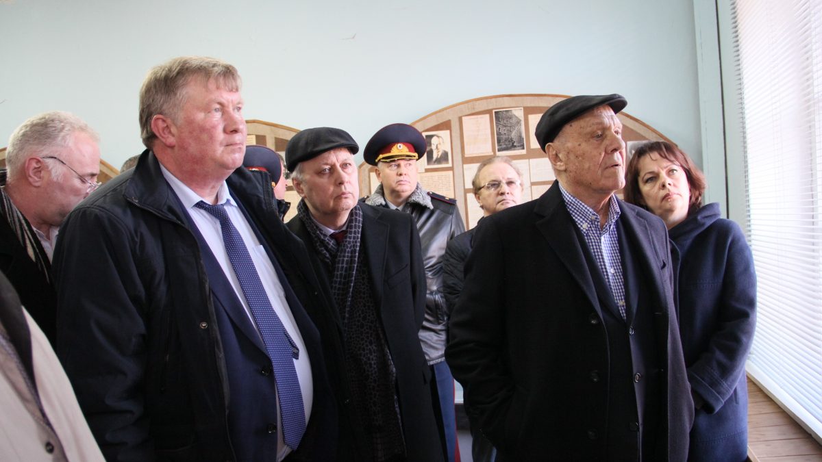 Владимир Меньшов посетил Владимирский централ Владимир Меньшов посетил Владимирский централ