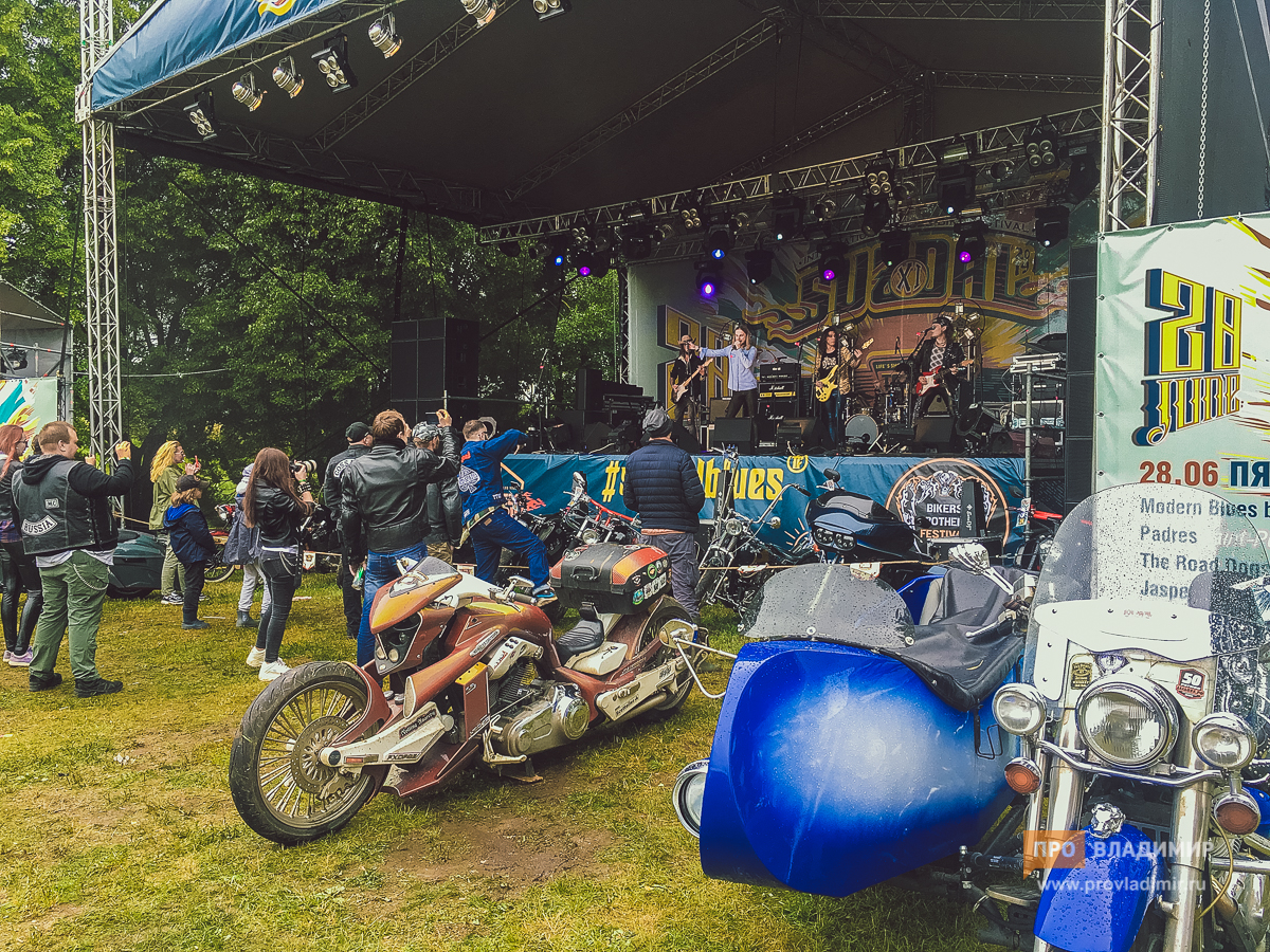 Байкеры и непогода: в Суздале прошел XI международный Blues-Bike Festival