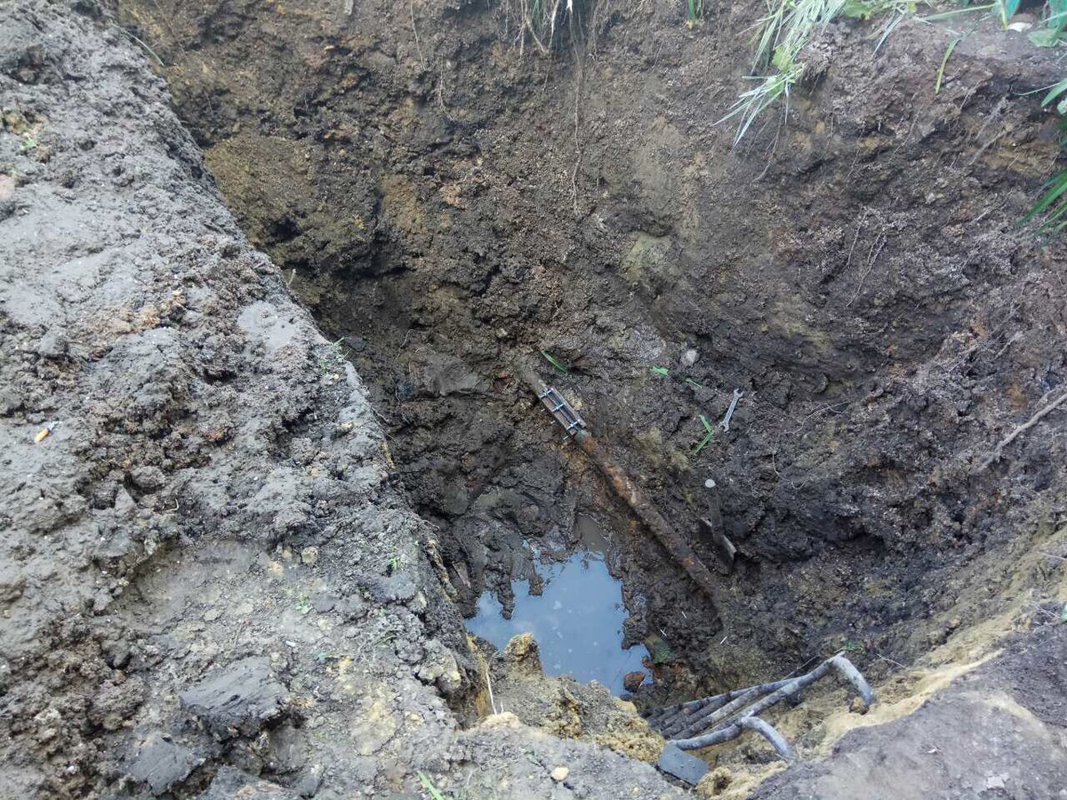 Работника «Водоканала» завалило грунтом в траншее Работника «Водоканала» завалило грунтом в траншее