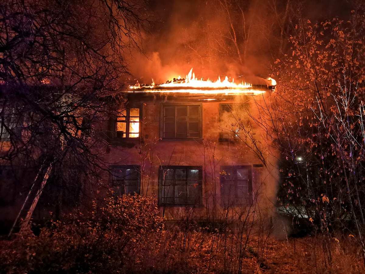 В Гусь-Хрустальном 19 человек после пожара остались без крыши над головой