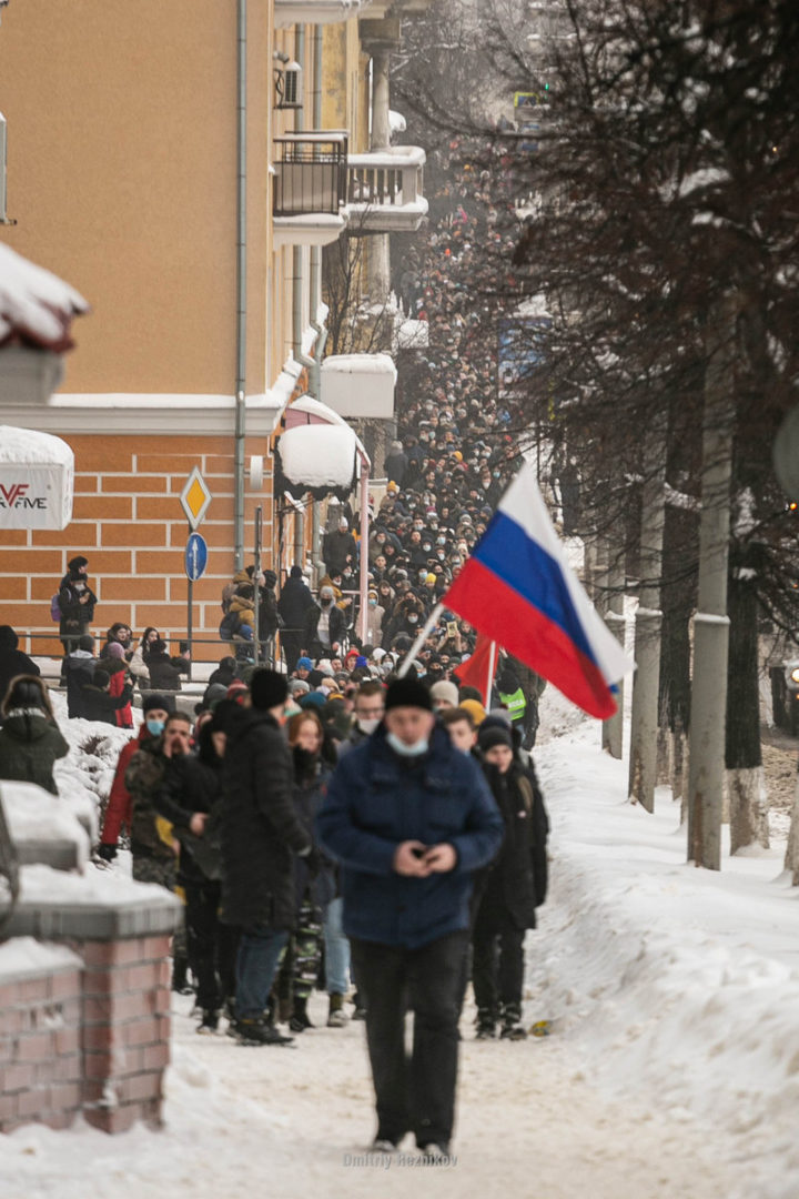 Десятки владимирцев задержаны за выход на акцию в поддержку Навального. Фоторепортаж