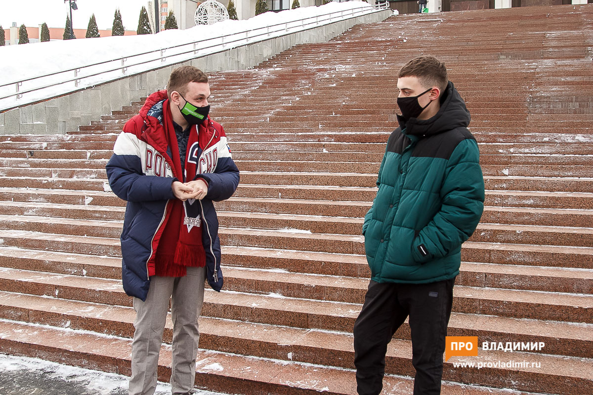 Полиция помешала провести акцию против Сипягина во Владимире