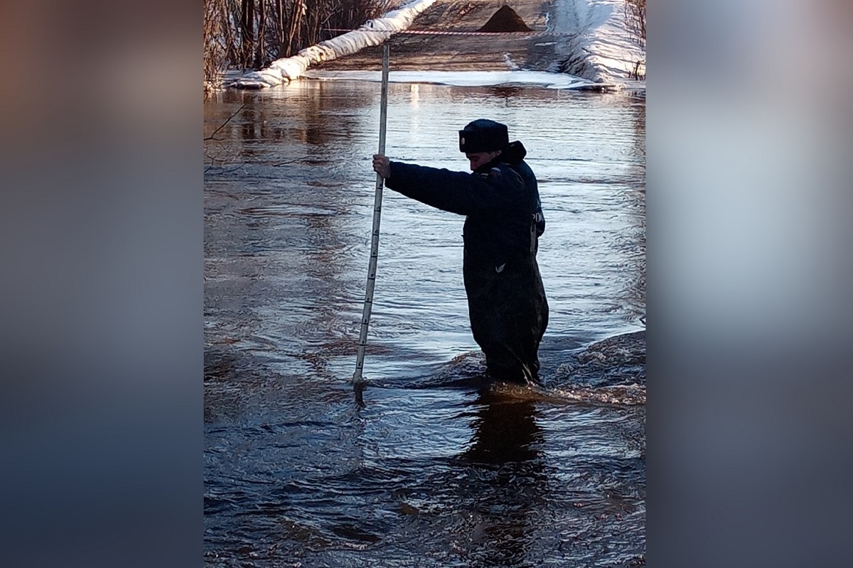 Во Владимирской области из-за весеннего половодья затапливает мосты