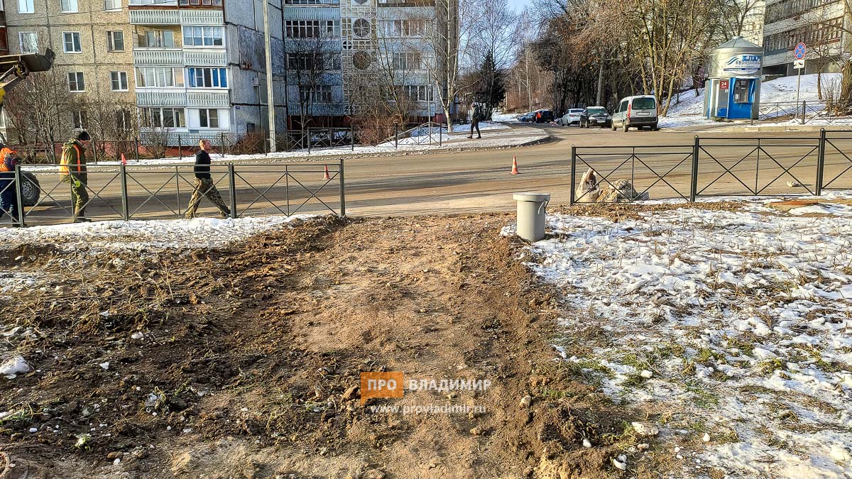 На улице Сперанского делают пешеходный переход, который просили местные жители