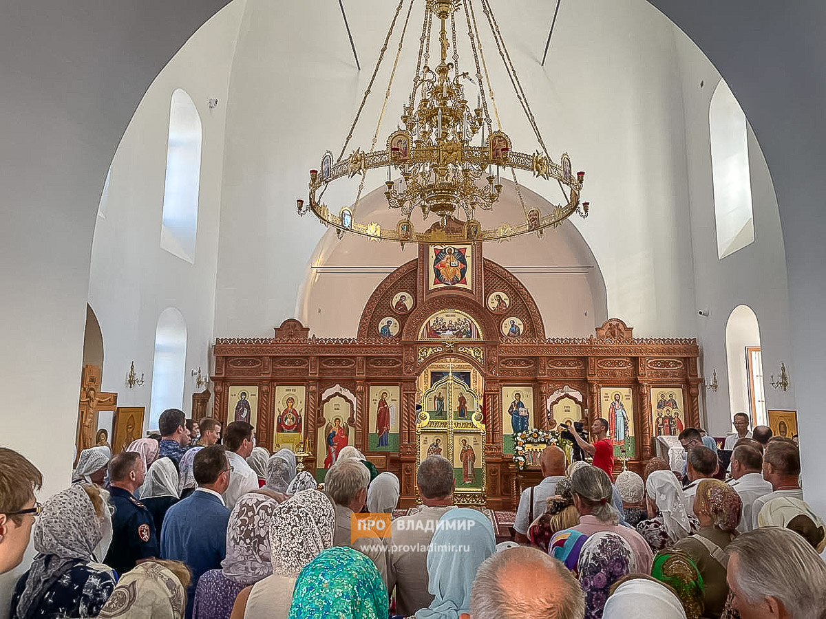 Во Владимире открыли церковь святых Князей Владимирских на месте советского кафе «Блинчики»