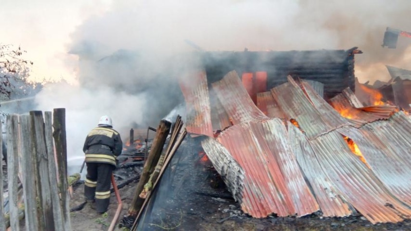 В жаркие выходные во Владимирской области произошло шесть пожаров