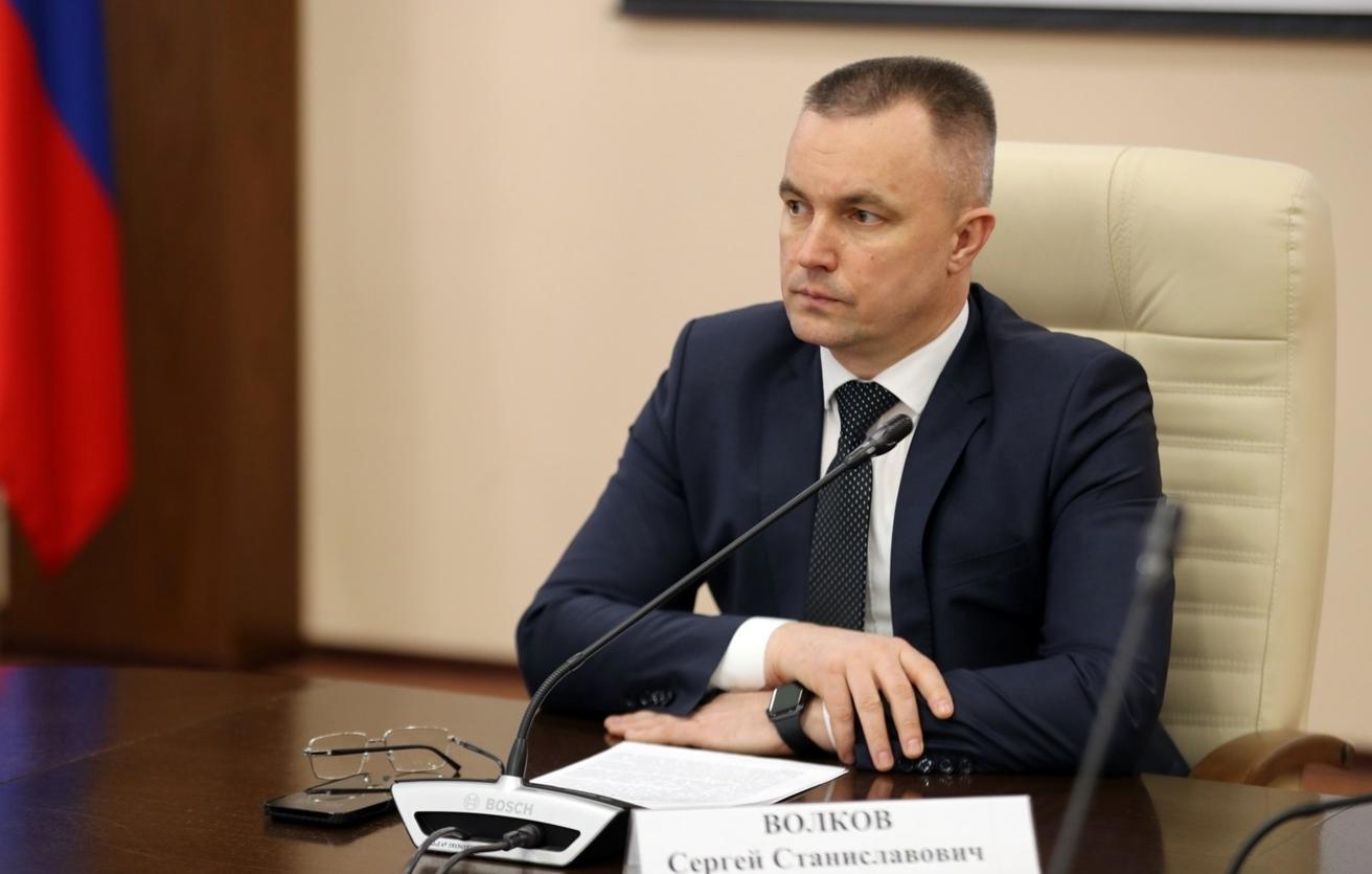 Дважды ВРИО: Сергей Волков временно исполнит обязанности временно исполняющего обязанности мэра Гарева