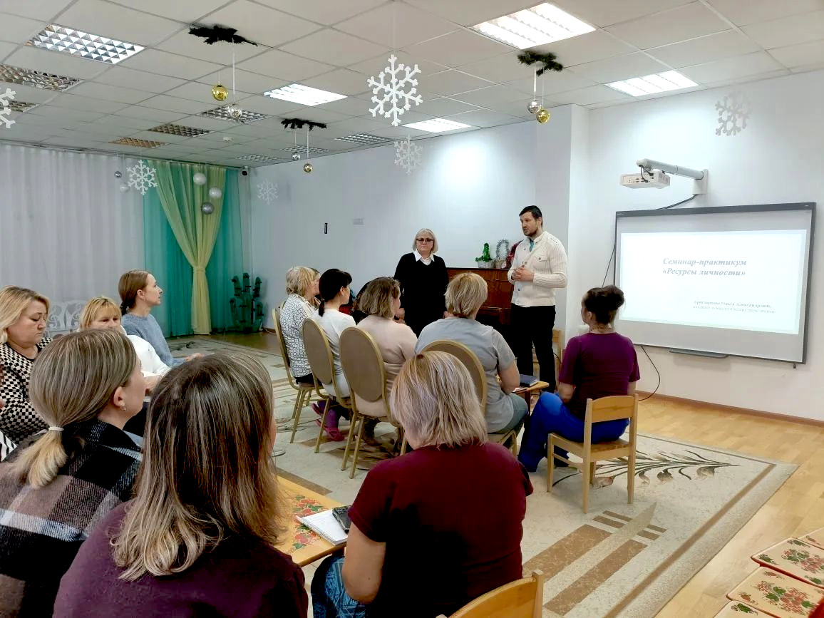 Владимирская область запустила передвижной центр психологической помощи для педагогов