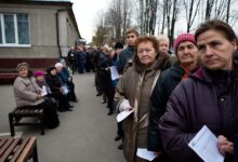 Владимирцев учат добывать льготные лекарства
