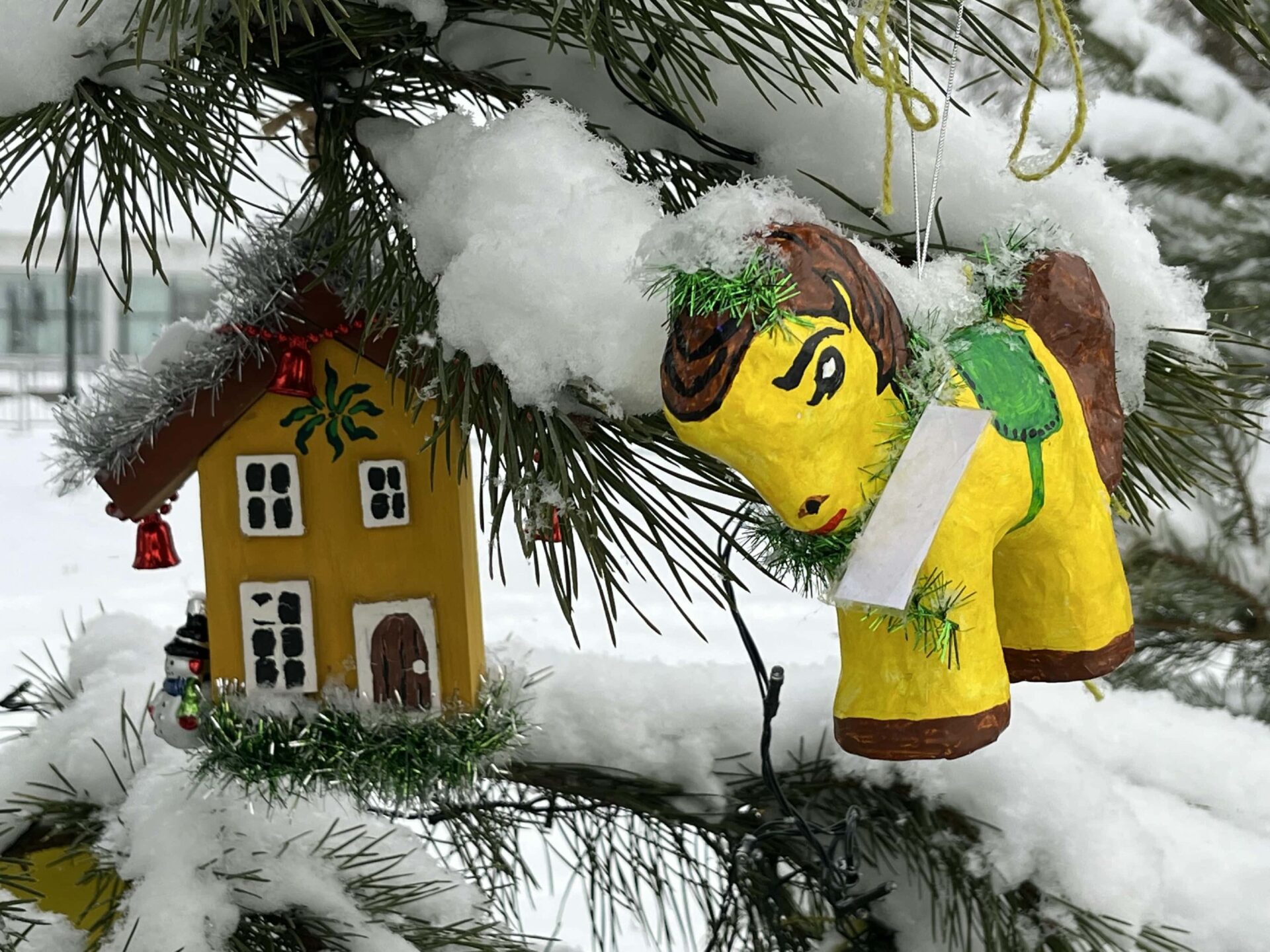 28 ёлок и одна лошадь: Суздаль подвёл итоги конкурса